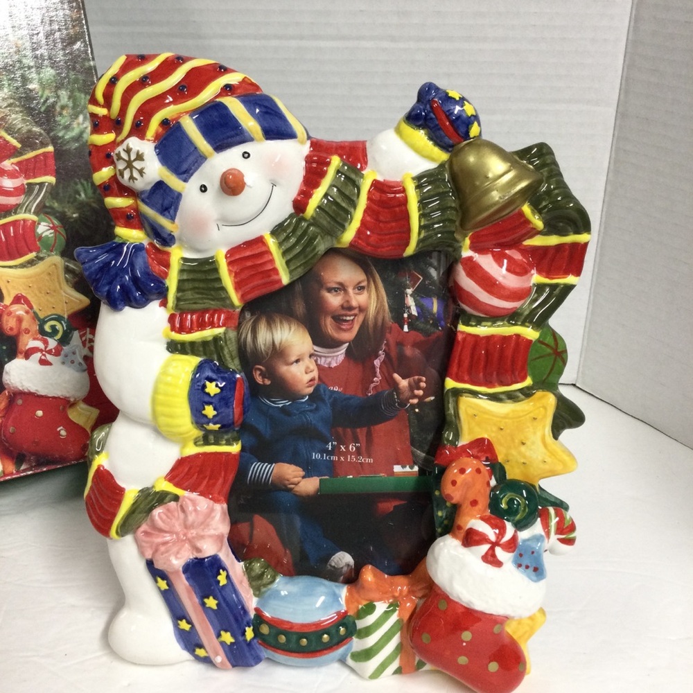 Signature Home Collection VTG Festive Snowman 4”x6” Picture Frame - Multicolor